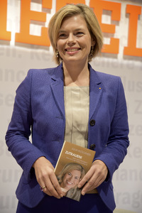 Julia Klöckner Buchpräsentation auf der Frankfurter Buchmesse