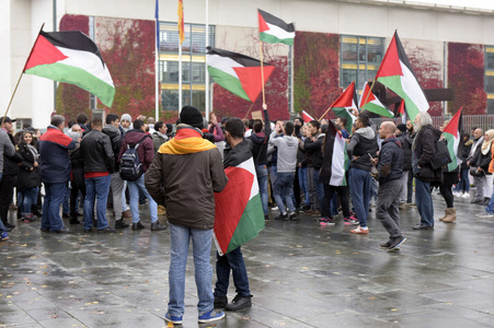 Palästinenser demonstrieren in Berlin