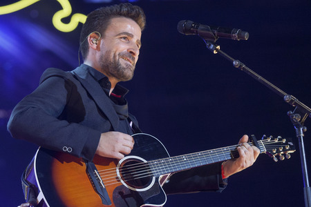Cadena 100 por Ellas Benefizkonzert in Madrid