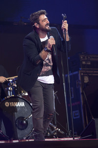Cadena 100 por Ellas Benefizkonzert in Madrid