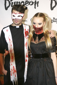 Halloween Party by Natascha Ochsenknecht im Berlin Dungeon
