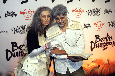 Halloween Party by Natascha Ochsenknecht im Berlin Dungeon