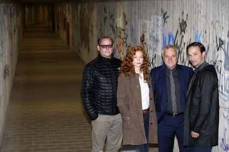 Fototermin am Set des ARD Fernsehfilms 'Mein sind deine Kinder' in Berlin