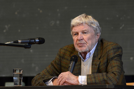 Diskussionsrunde 'Gemeinsam gegen rechte Gewalt' mit Hardy Krüger in Hanover