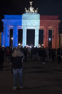 Berlin in Trauer um Opfer der Terroranschläge in Paris