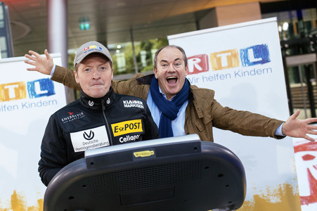 Fototermin zur '24 h Laufband-Challenge' in Köln