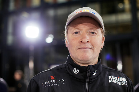 Fototermin zur '24 h Laufband-Challenge' in Köln