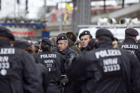 Pro NRW Gegendemo in Köln