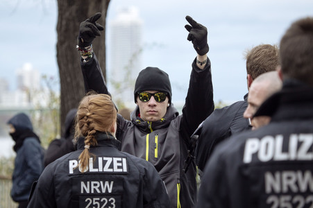 Pro NRW Gegendemo in Köln