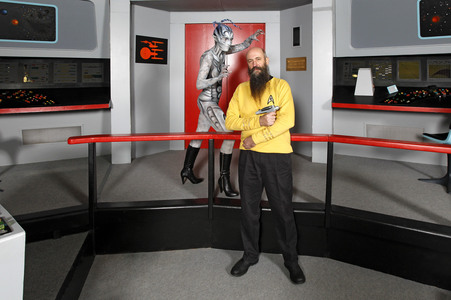 WORKING ART: Raumschiff-Captain / Starship Captain Bodypainting