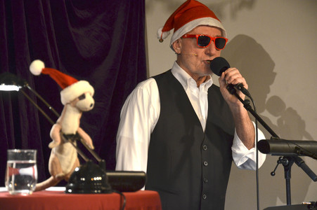 Lesung der Weihnachtsgeschichte 'Stürmische Weihnacht' in München
