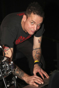 Dirk Erchinger, Schlagzeug
