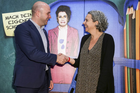 Filmpremiere 'Hilfe, ich hab meine Lehrerin geschrumpft' in Frankfurt