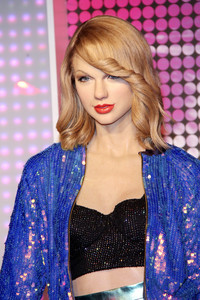 Wachsfigurenthüllung von Taylor Swift in Berlin