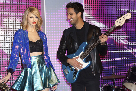 Wachsfigurenthüllung von Taylor Swift in Berlin
