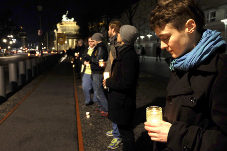 Lichterkette für Frieden und Toleranz in Berlin
