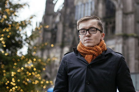 Pro-NRW Kundgebung und linke Gegendemo in Köln