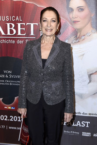 Premiere 'Elisabeth - Das Musical' in Berlin