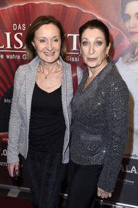Premiere 'Elisabeth - Das Musical' in Berlin