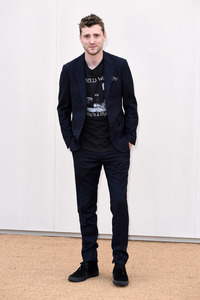 Burberry Menswear A/W 16 Fashion Show in London