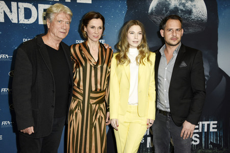 Filmpremiere 'Die dunkle Seite des Mondes' in Berlin