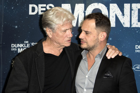 Filmpremiere 'Die dunkle Seite des Mondes' in Berlin