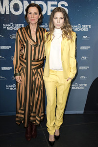 Filmpremiere 'Die dunkle Seite des Mondes' in Berlin