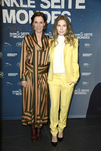 Filmpremiere 'Die dunkle Seite des Mondes' in Berlin