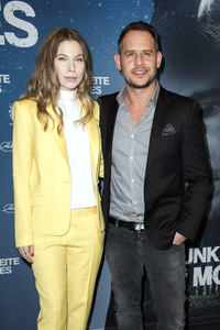 Filmpremiere 'Die dunkle Seite des Mondes' in Berlin