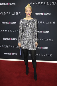 Maybelline New York Make-Up Runway Fashion Show auf der Mercedes-Benz Week Autumn/Winter 2016 in Berlin