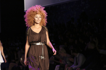 Maybelline New York Make-Up Runway Fashion Show auf der Mercedes-Benz Week Autumn/Winter 2016 in Berlin