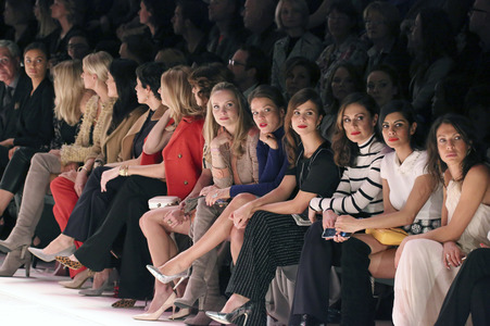Marc Cain Fashion Show auf der Mercedes-Benz Fashion Week Autumn/Winter 2016 in Berlin