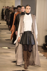 Nobi Talai Fashion Show auf der Mercedes-Benz Fashion Week Autumn/Winter 2016 in Berlin