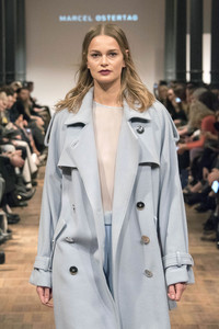 Marcel Ostertag Fashion Show auf der Mercedes-Benz Fashion Week Autumn/Winter 2016 in Berlin
