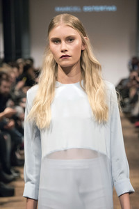 Marcel Ostertag Fashion Show auf der Mercedes-Benz Fashion Week Autumn/Winter 2016 in Berlin