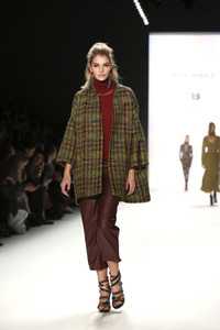 Riani Fashion Show auf der Mercedes-Benz Fashion Week Autumn/Winter 2016 in Berlin