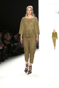 Riani Fashion Show auf der Mercedes-Benz Fashion Week Autumn/Winter 2016 in Berlin