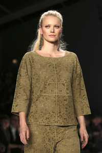 Riani Fashion Show auf der Mercedes-Benz Fashion Week Autumn/Winter 2016 in Berlin