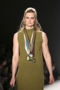 Riani Fashion Show auf der Mercedes-Benz Fashion Week Autumn/Winter 2016 in Berlin