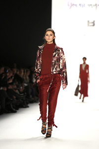 Riani Fashion Show auf der Mercedes-Benz Fashion Week Autumn/Winter 2016 in Berlin