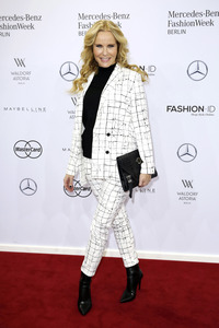 Laurel Fashion Show auf der Mercedes-Benz Fashion Week Autumn/Winter 2016 in Berlin