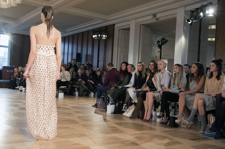Marina Hoermanseder Fashion Show auf der Mercedes-Benz Fashion Week Autumn/Winter 2016 in Berlin