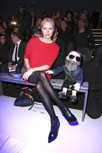 Xavi Reyes presented by Mercedes-Benz & Elle Fashion Show auf der Mercedes-Benz Fashion Week Autumn/Winter 2016 in Berlin