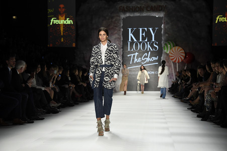 Key Looks Fashion Show auf der Mercedes-Benz Fashion Week Autumn/Winter 2016 in Berlin