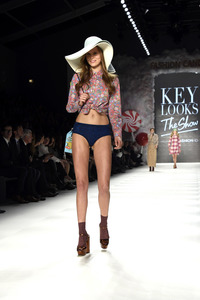 Key Looks Fashion Show auf der Mercedes-Benz Fashion Week Autumn/Winter 2016 in Berlin