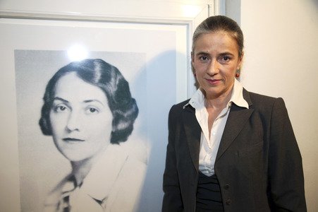 Mercedes Echerer, Schauspielerin, Moderatorin