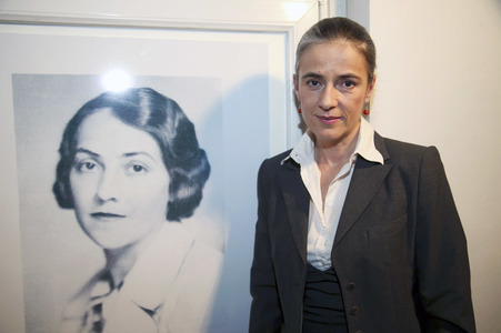 Mercedes Echerer, Schauspielerin, Moderatorin