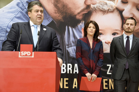 Pressekonferenz und Plakatvorstellung mit Sigmar Gabriel