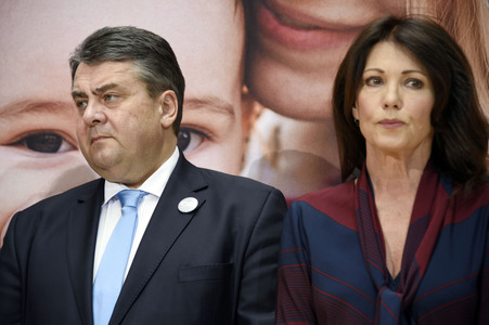Pressekonferenz und Plakatvorstellung mit Sigmar Gabriel