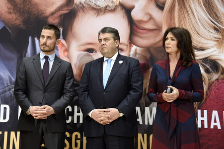 Pressekonferenz und Plakatvorstellung mit Sigmar Gabriel